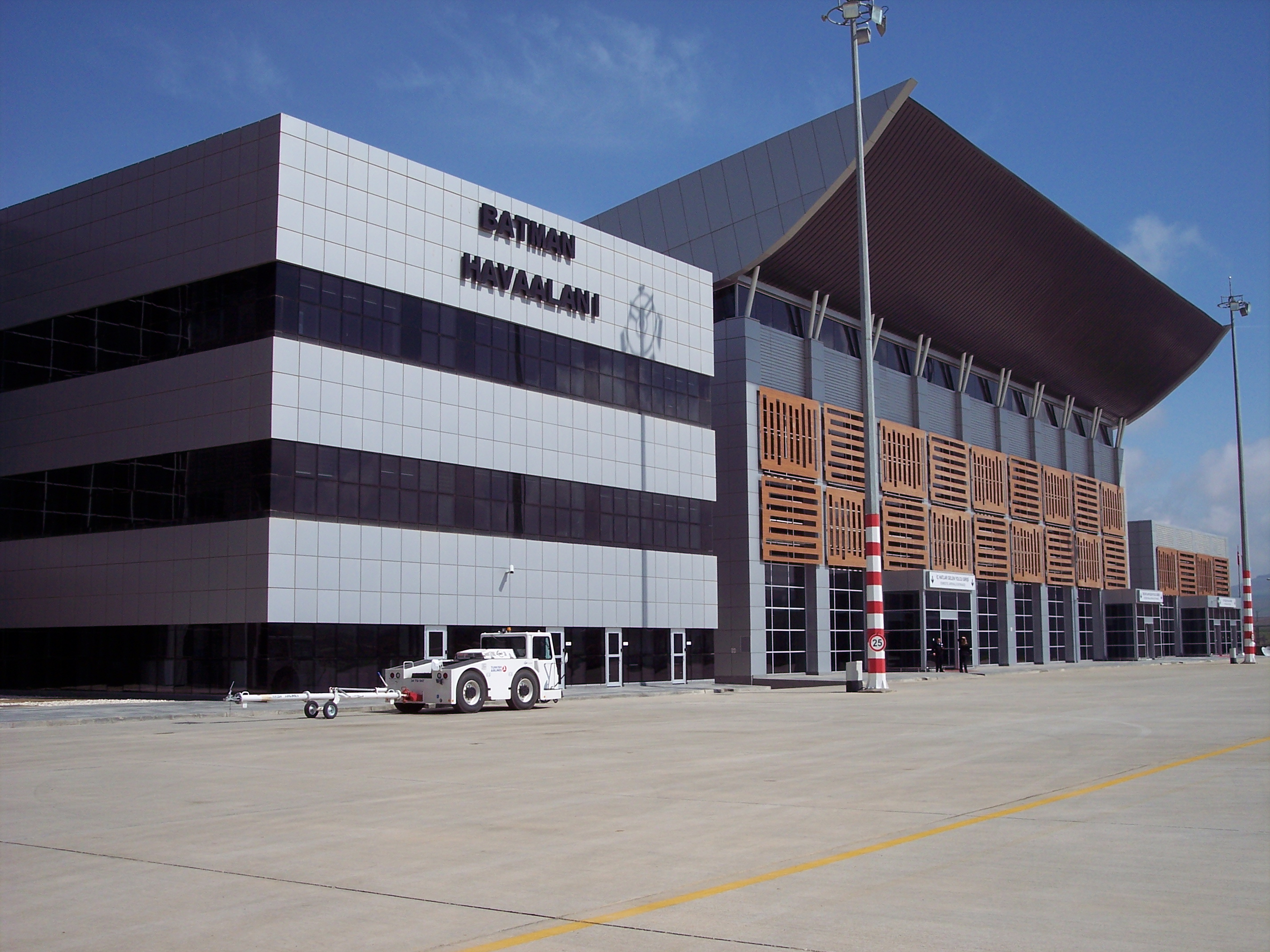 Batman Havalimanı (BAL)